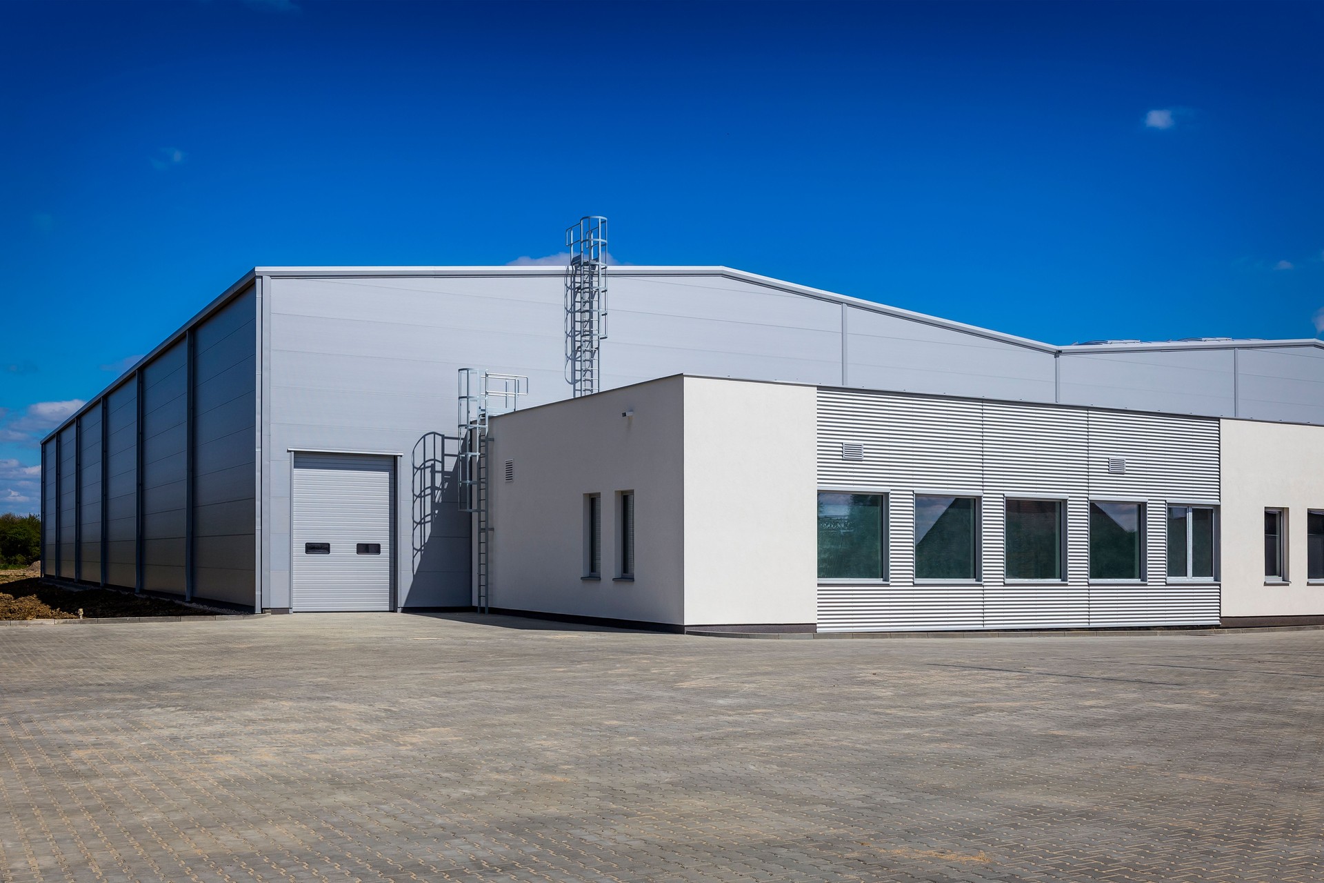 New warehouse building